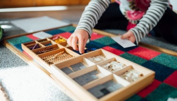 W duchu Montessori – pomoce i zabawki dla metody Montessori